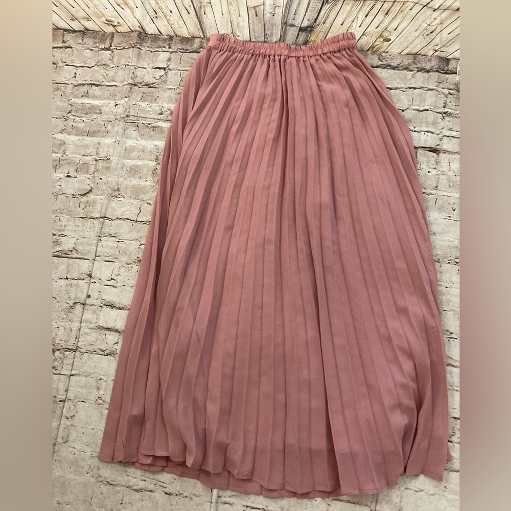 NWOT ebossy blush pink plated high waist flowy chiffon Maxi skirt size L - Picture 4 of 11